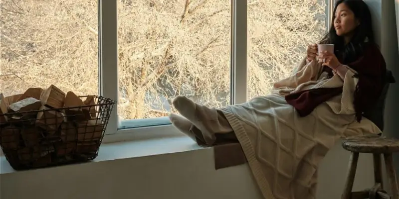 Cansaço no Inverno: por que seu corpo está te obrigando a parar (e como ouvir os sinais)